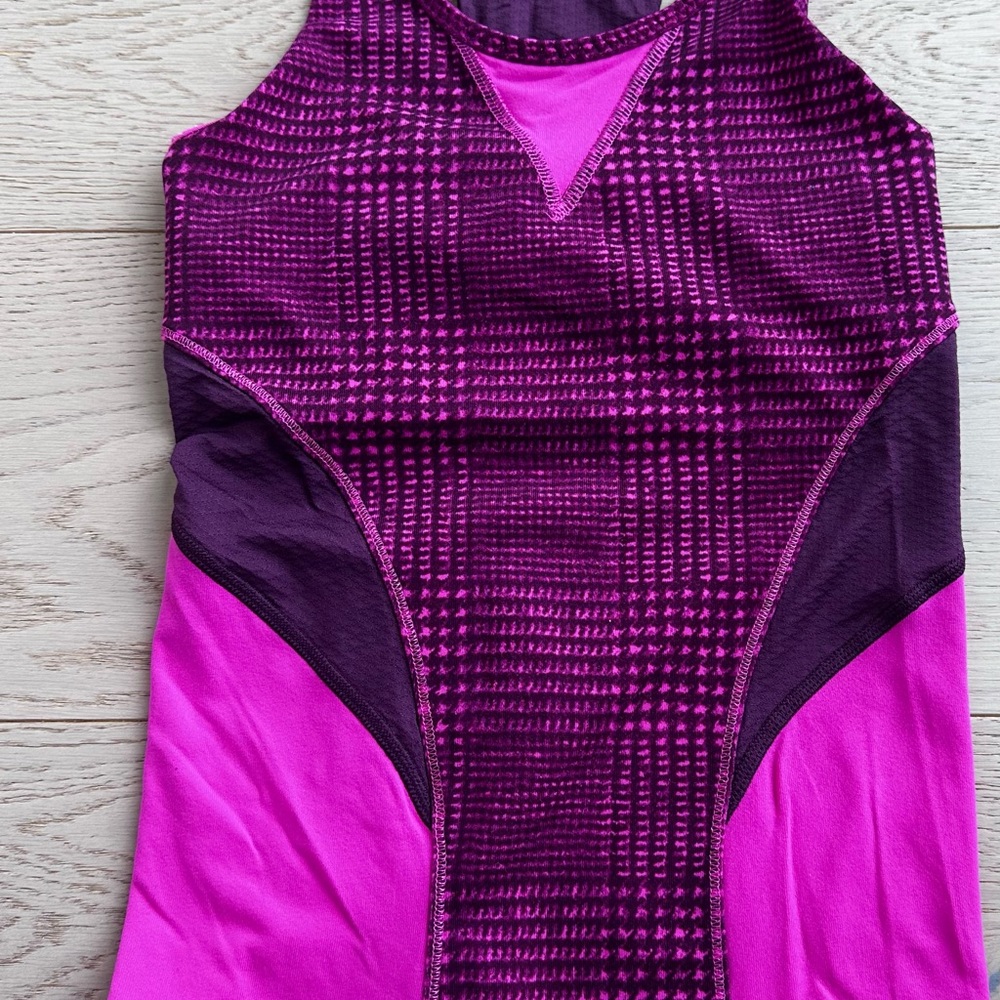 Ivivva tops - Picture 2 of 3